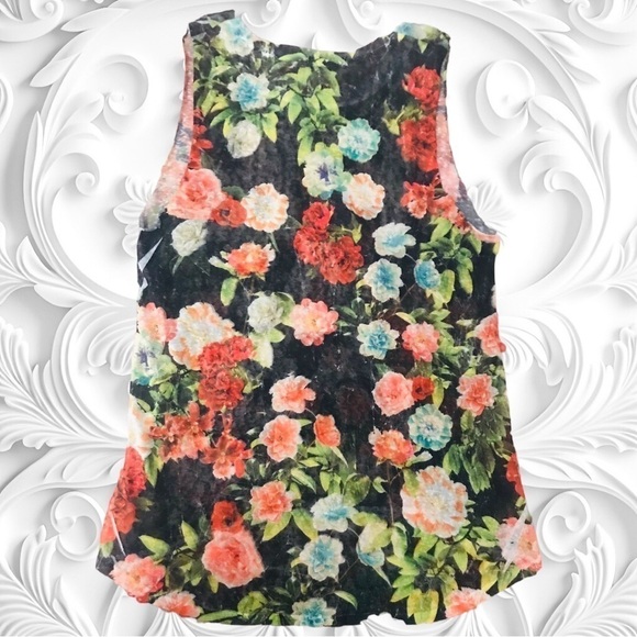 ISSI Gauzy Semi-Sheer Multi-Color Tank “PEACE” Floral NWOT - Picture 3 of 3